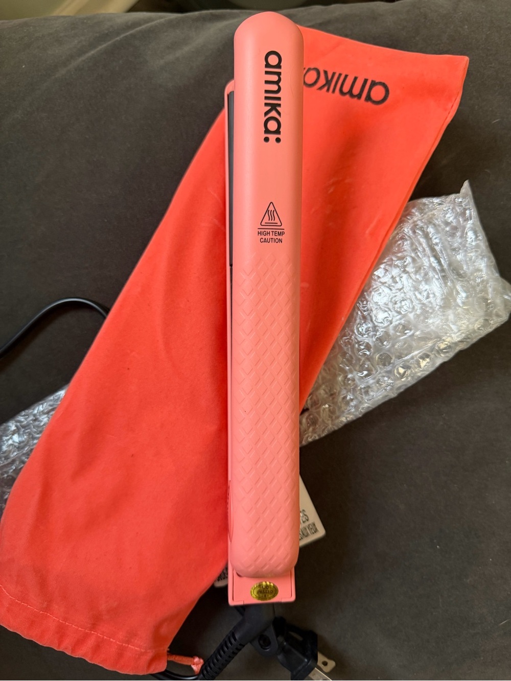 AmikaCoral Pink Hair Straightener with Matching Pouch - Picture 3 of 3